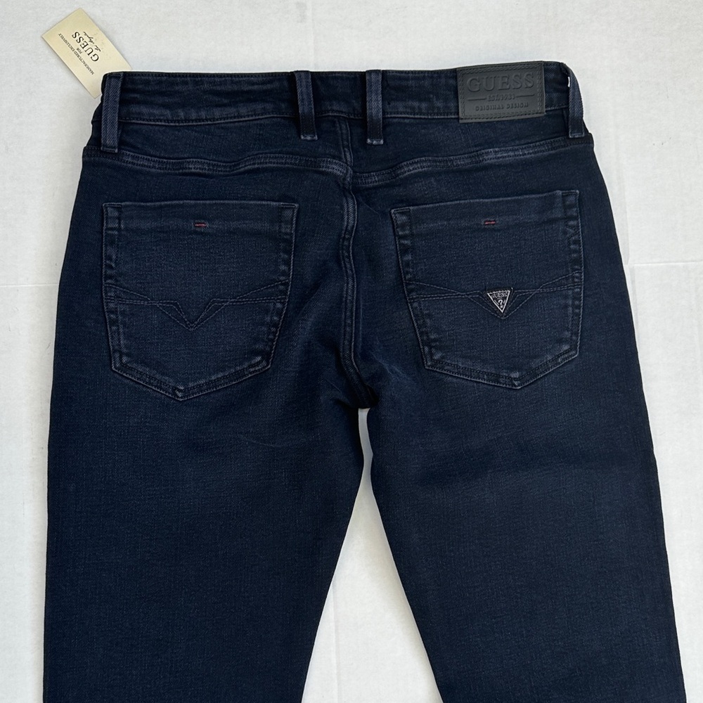 New Guess Men's Finnley Straight Denim Jeans - Picture 13 of 16